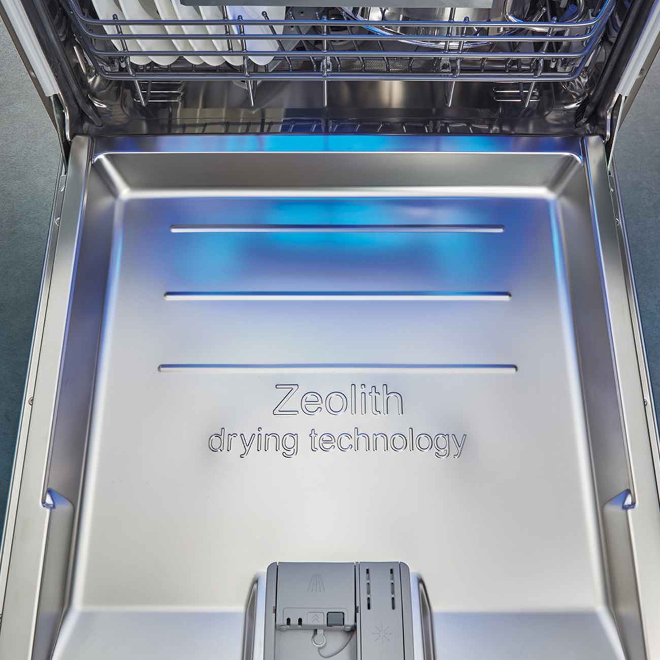 Zeolith Trocknen – Für glänzende Spülergebnisse bei Elektro-Service-Kundler in Pyrbaum