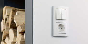 JUNG KNX Taster F 10 bei Elektro-Service-Kundler in Pyrbaum